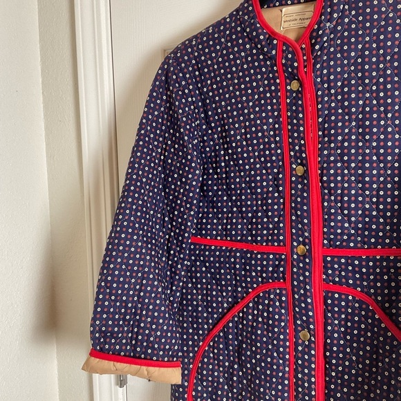 Westside Apparel Women's Quilted Jacket with Red Trim s/m - Picture 7 of 13